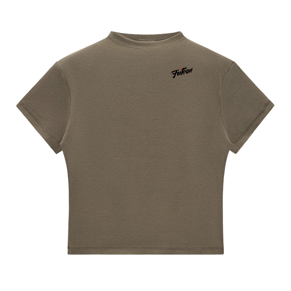 Futéon Essential Slim Fit Mock Neck T-Shirt